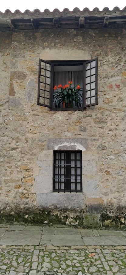 Hospedaje Octavio Hotel Santillana del Mar Bagian luar foto